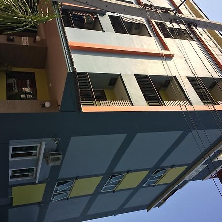 Nasa Mansion Apartamento Phuket Quarto foto
