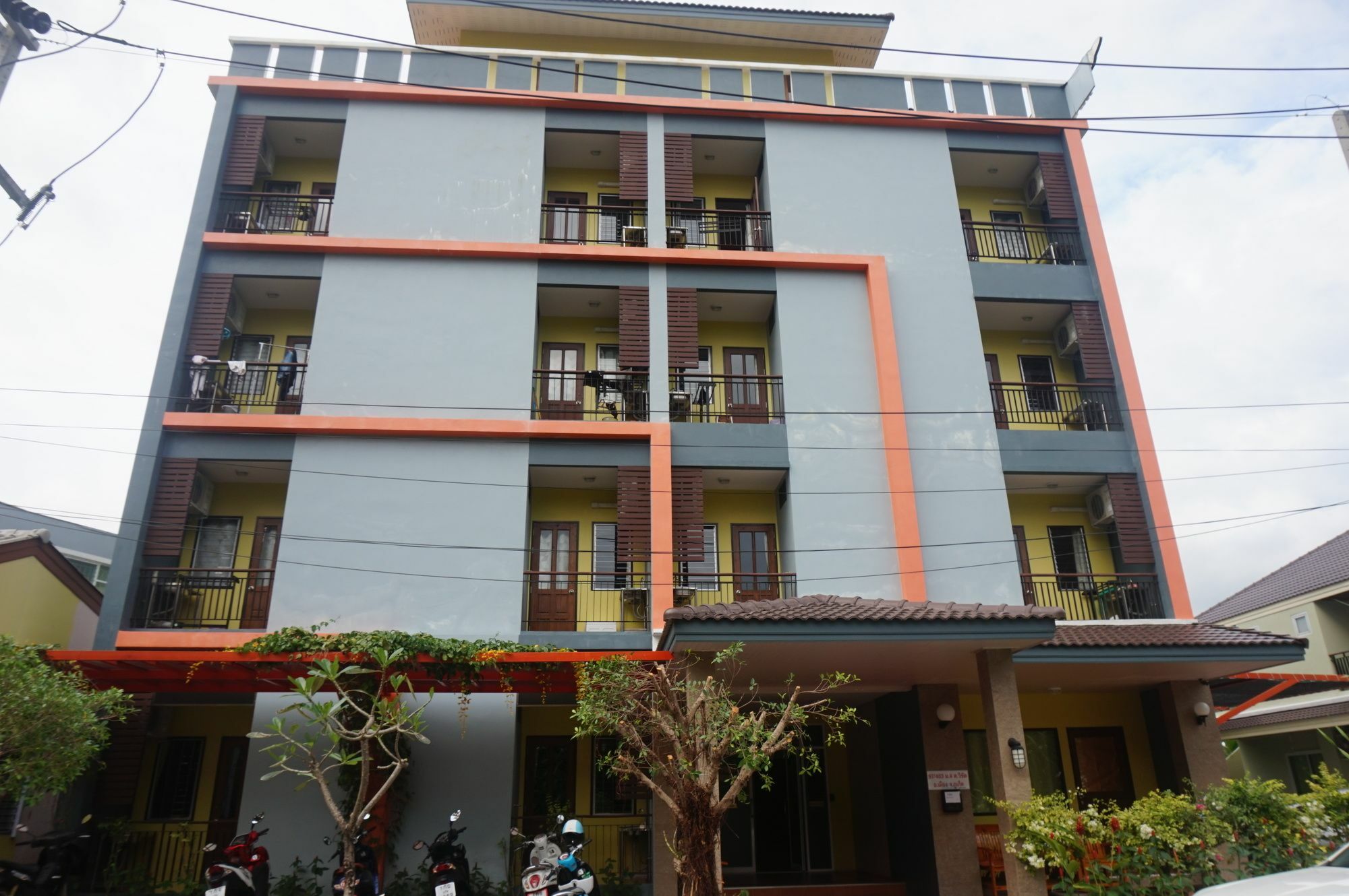 Nasa Mansion Apartamento Phuket Exterior foto